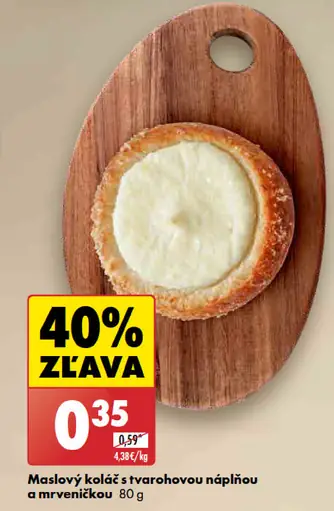 Maslový koláč s tvarohovou náplňou a mrveničkou