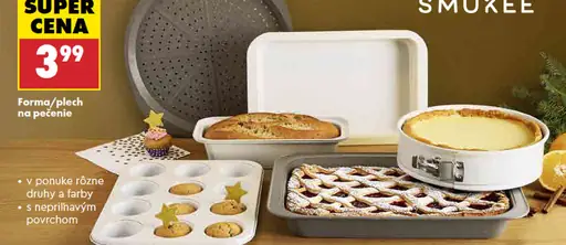 Smukee forma alebo plech na pečenie s neprilnavým povrchom