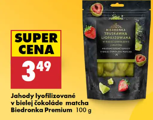 Biedronka Premium jahody lyofilizované v bielej čokoláde matcha