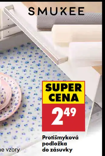 Smukee protišmyková podložka do zásuvky