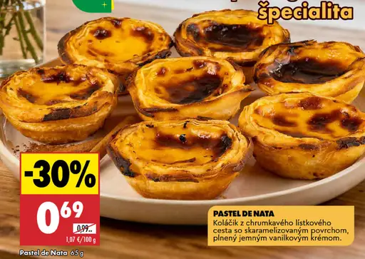 Pastel de nata koláčik s jemným vanilkovým krémom
