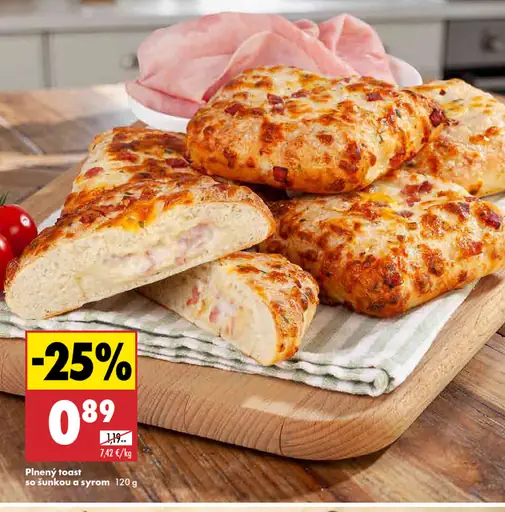Plnený toast so šunkou a syrom