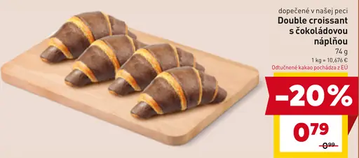Double croissant s čokoládovou náplňou
