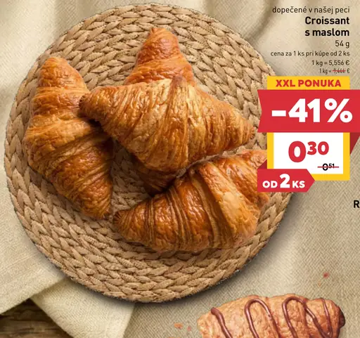 Croissant s maslom