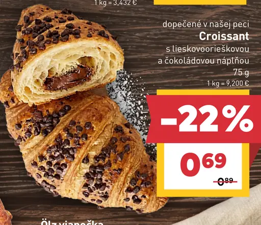 Croissant s lieskovoorieškovou náplňou a čokoládou