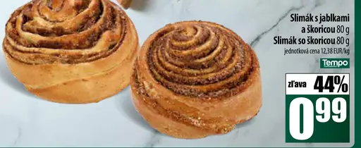 Slimák s jablkami a škoricou