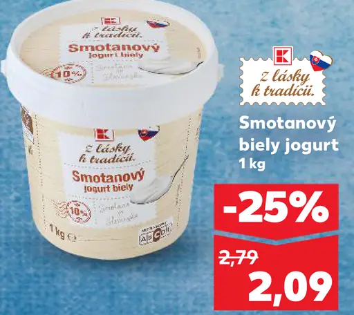 Smotanový biely jogurt