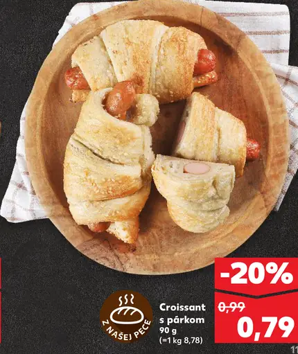 Croissant s párkom