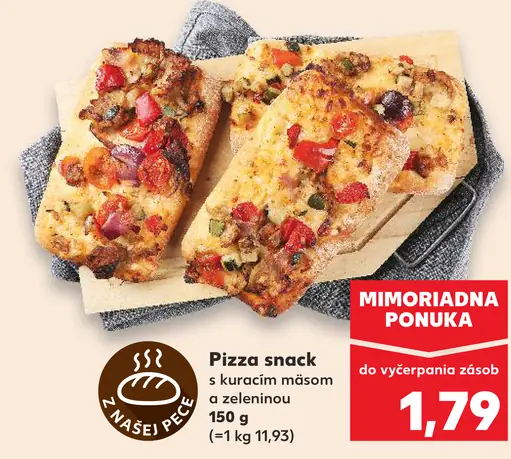 Pizza snack s kuracím mäsom a zeleninou