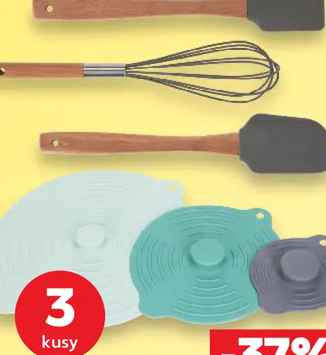 Sortiment do kuchyne rôzne druhy (silikónové podložky a náčinie)