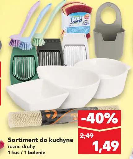 Sortiment do kuchyne rôzne druhy (kefky a čistiace pomôcky)