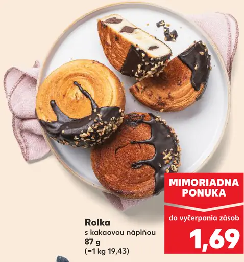 Rolka s kakaovou náplňou