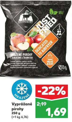 Vyprážané pirohy s jablkami a škoricou