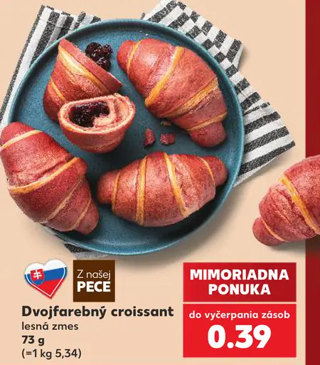 Z našej PECE Dvojfarebný croissant – lesná zmes