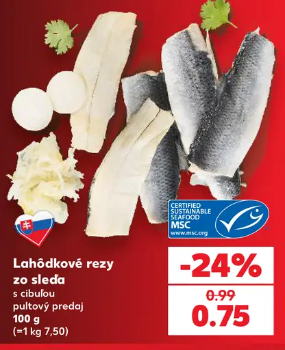 Lahôdkové rezy zo sleďa s cibuľou