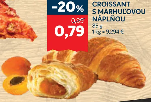 Croissant s marhuľovou náplňou