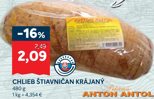 Anton Antol chlieb Štivanician krájaný