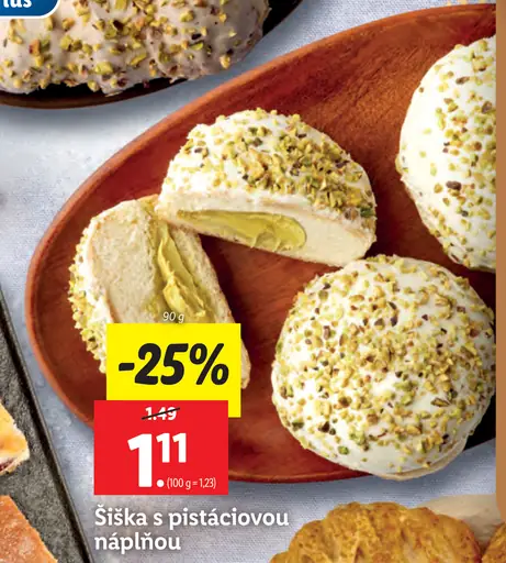 Šiška s pistáciovou náplňou