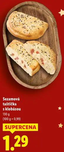 Sezamová taštička s klobásou