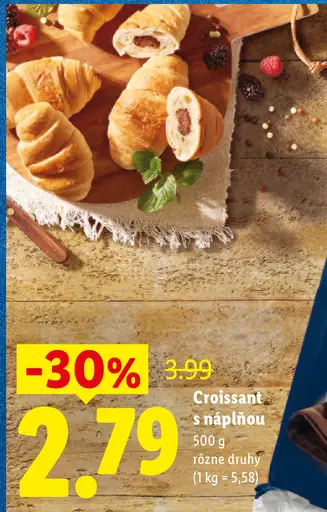 Italiamo croissanty s marhuľovou náplňou