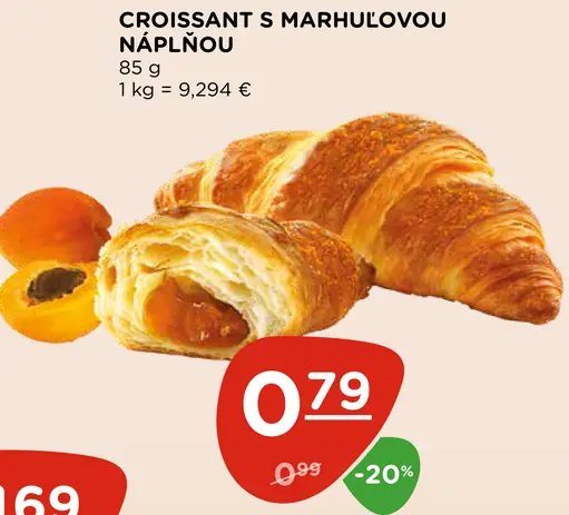 Croissant s marhuľovou náplňou