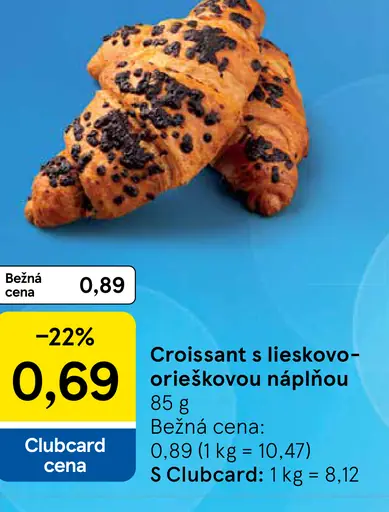 Croissant s lieskovo-orieškovou náplňou