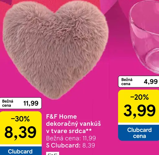 F&F Home dekoračný vankúš v tvare srdca
