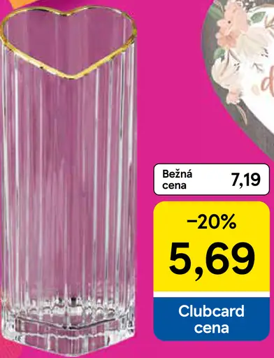 F&F Home váza v tvare srdca