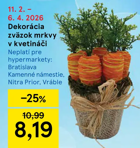 Dekorácia zväzok mrkvy v kvetináči