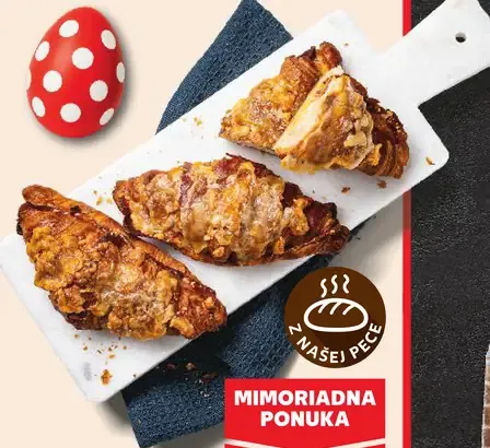 Croissant so slaninou a vajíčkom