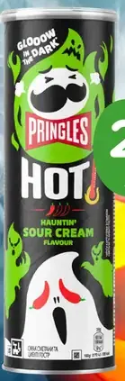 Pringles Hot Kickin' Hauntin' Sour Cream Flavour