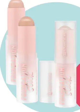 Essence make-up v tyčinke Foundation Stick