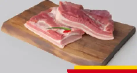 Bravčový bok s kosťou Kostelecké uzeniny
