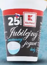 Jubilejný biely smotanový jogurt