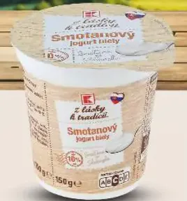 Biely smotanový jogurt