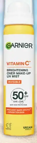 Garnier Vitamin C rozjasňujúca ochranná hmla
