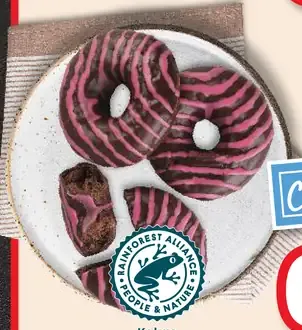 Donut kakaový s višňovou náplňou
