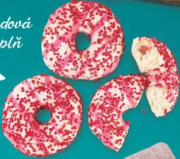 Donut s jahodovou náplňou