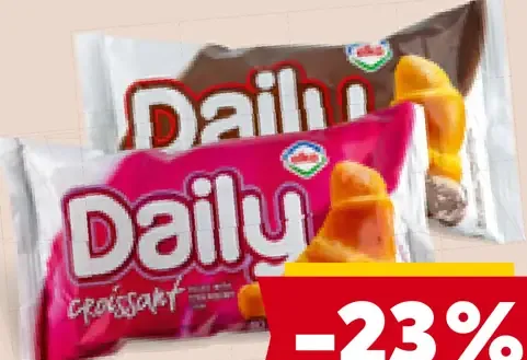 Daily croissant s jahodovou a kakaovou náplňou