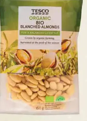 Tesco Organic mandle blanšírované