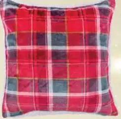 Tesco dekoračný vankúš kockovaný