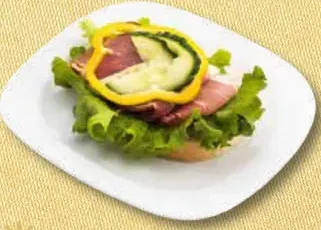 Obložený chlebíček so Schwarzwaldskou šunkou