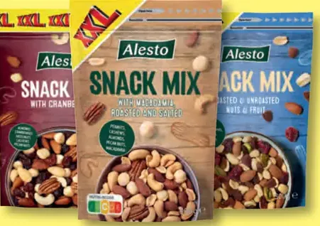 Alesto snack mix with cranberries
