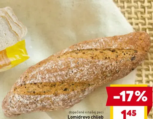 Lomídrevo chlieb dopečený v našej peci